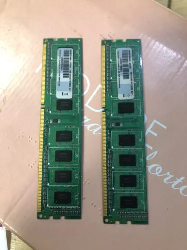 Memória ram Par 4GB DDR3 de 1600 MHz