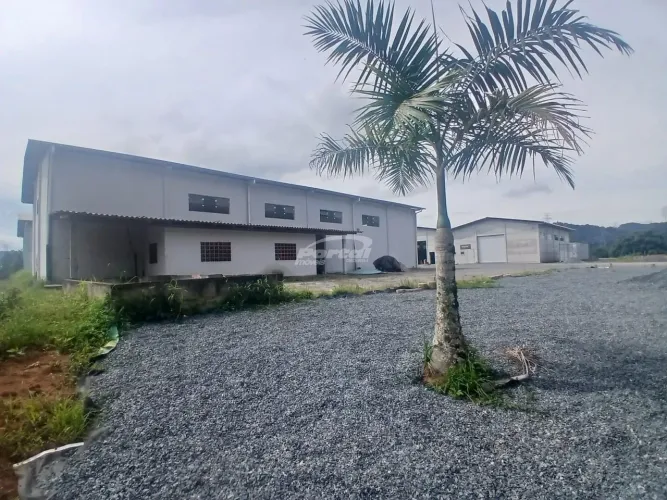 Galpão disponível para locação no bairro Belchior Gaspar/SC