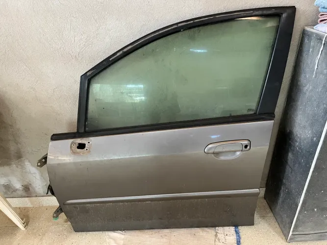 Vendo porta de Honda fit, ano 2007..