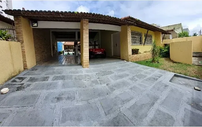Casa à Venda - Lagoa Nova - Natal/RN