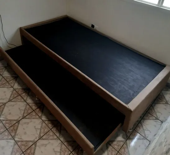 Cama Box com cama acessória