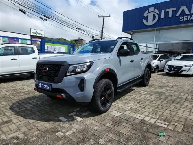 Nissan Frontier Pro4x CD 4X4 2.3 Bi-TB Die. AUT 2024