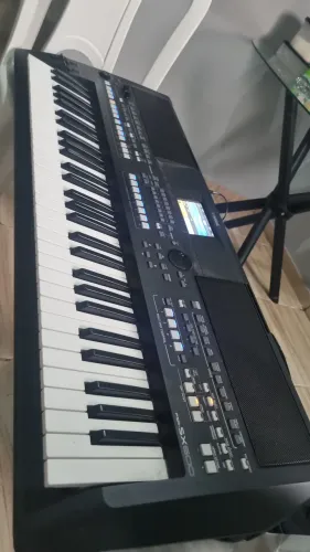 TECLADO YAMAHA PROFISSIONAL BARATO PSRSX600