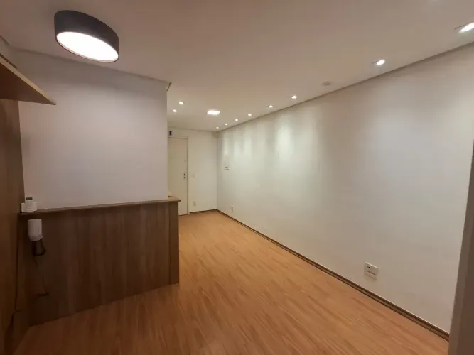 CONJUNTO COMERCIAL COM 2 SALAS E 1 VAGA