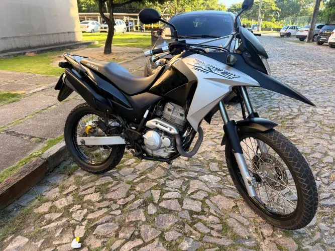 Vendo XRE300 2018/2018