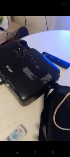 Vendo projetor epson 250 entrego