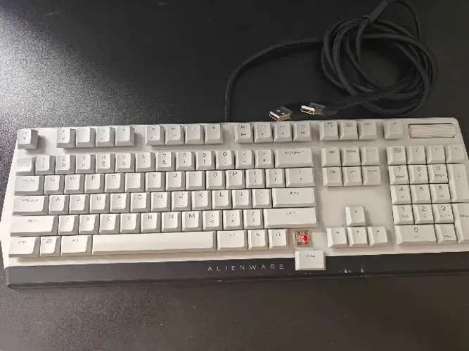 Teclado Mecânico Gamer Dell Alienware AW510K | RGB | Cherry MX Red | Alta Performance