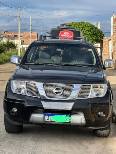 Nissan Frontier LE CD 4X4 2.5 TB Diesel Aut. 2010