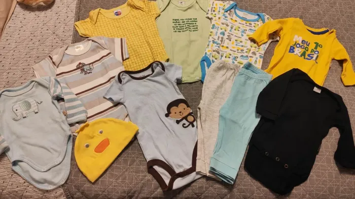 Lote roupas bebe até 6 meses 