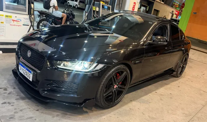 Jaguar XE 2.0 Turboch. R-sport 240/250cv Aut. 2017
