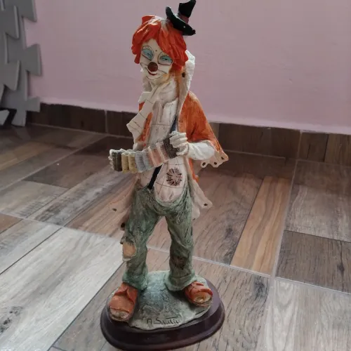 Palhaço resina antigo 