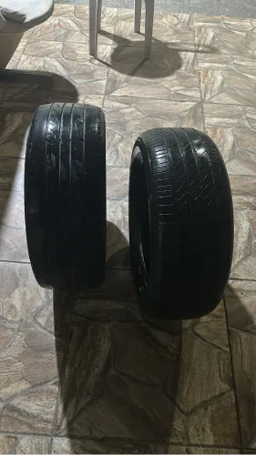 Jogo pneus para Honda Civic  aro17 - 205/50
