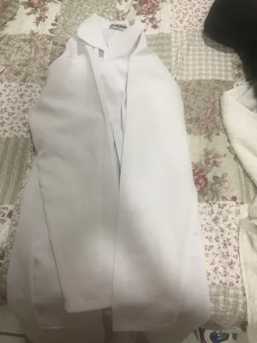 Jaleco  branco novo TAM P manga longa 