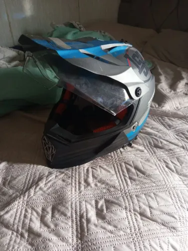 Capacete LS2 quartback 