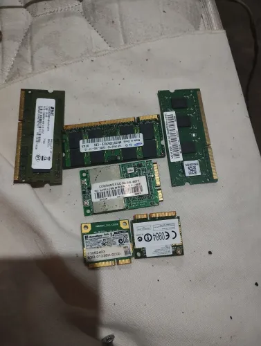 Memória ram e placa de internet