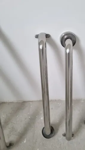 Barras de Apoio Banheiro PCD em Aço Inox