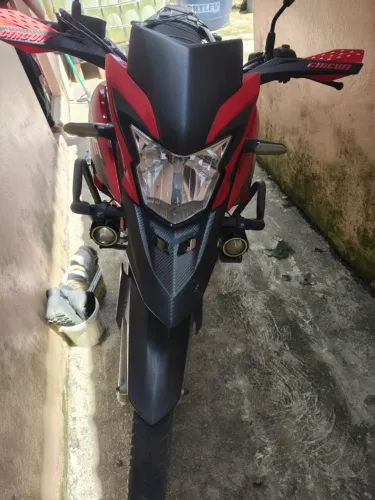 Vendo esta moto toda legalizada