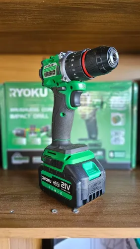 Parafusadeira e Furadeira RYOKU 21V com 2 Baterias