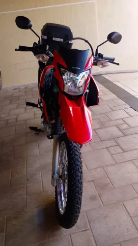 honda bross 2023! 160/partida eletricas! pneus novos!