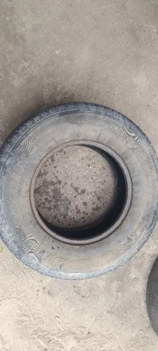 Pneus 255/70/16