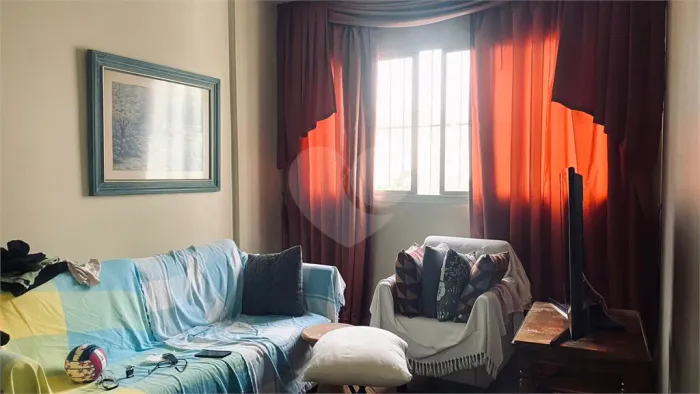 Apartamento à venda no Jardim Ester 72 m², 3 dormitórios