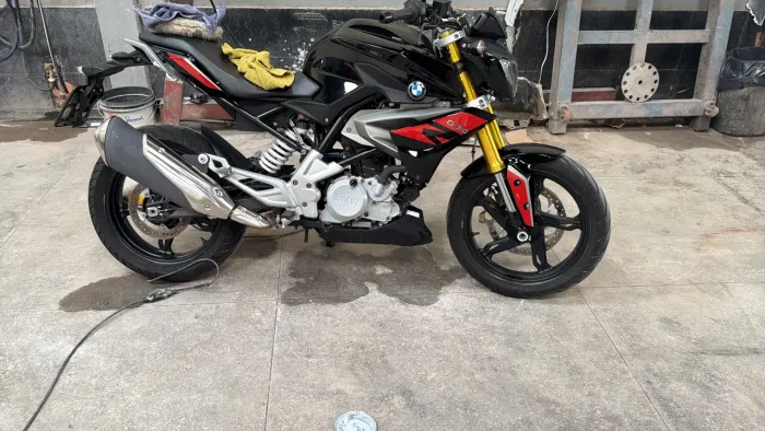Bmw g310r 2020/21