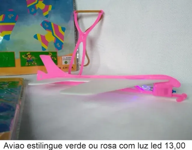 Avião Estilingue com luz led R$ 13,00 (a partir 3 unid)