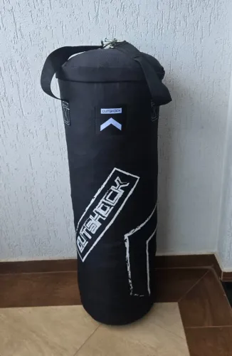 Saco de pancada Outshock 20 Kg