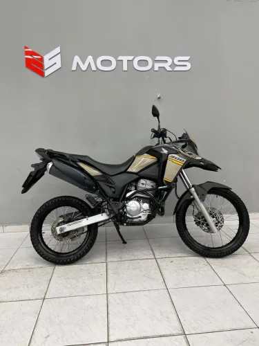 Oportunidade!! XRE 300 abs 2023 baixo km ESMotors