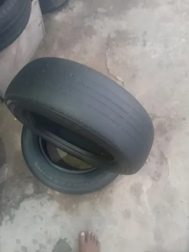 Vendo Pneus 13 e 14