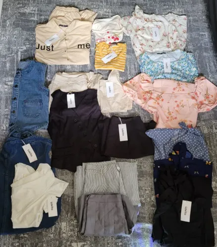 Desapego de Roupas Femininas Lovito (21 Peças) - Novas e Semi-novas