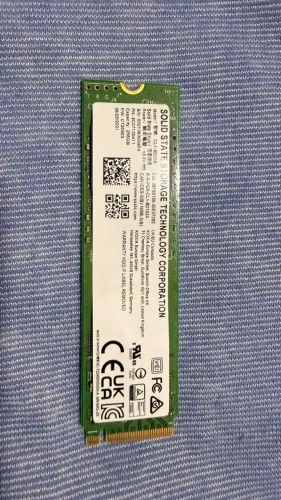 SSD M.2 NVMe 256GB (SSSTC / Kioxia - Modelo CL1-8D256)