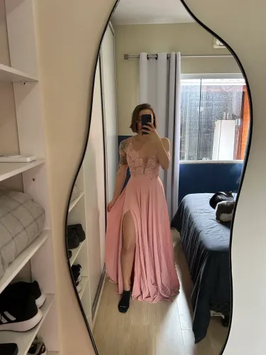 Vestido de festa rosa claro