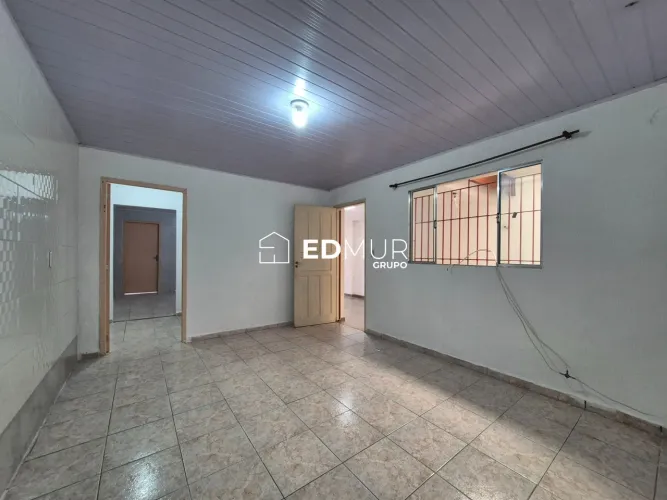 CASA para ALUGUEL com 115m² no bairro PARQUE NOVO ORATÓRIO com 2 quartos e 3 vagas. Santo