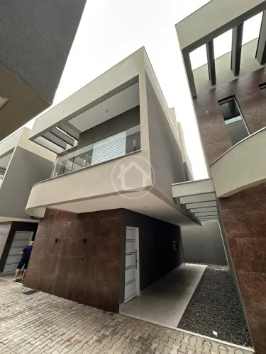 LINDO CONDOMINIO DE SOBRADOS RITA VIEIRA