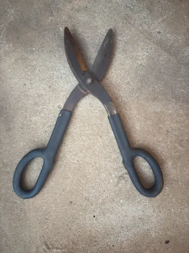 Tesoura de cortar chapa