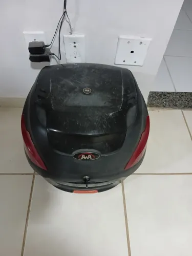 Baú para moto.