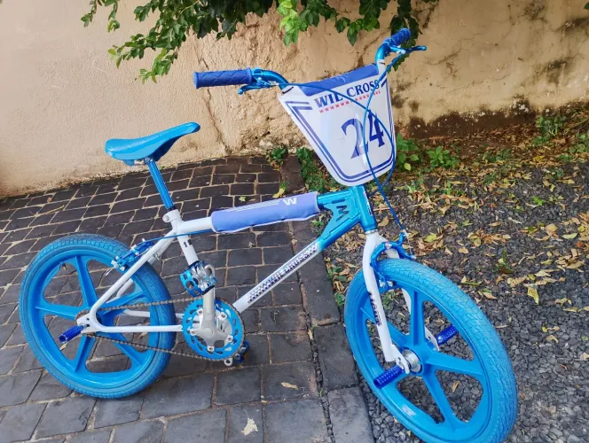 Bicicleta Caloi Cross nylon aro 20 ( Réplica)