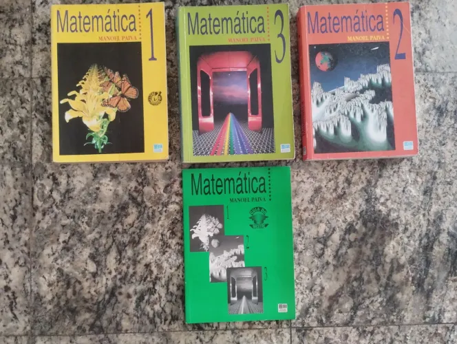 Livro de matemática Manoel Paiva 