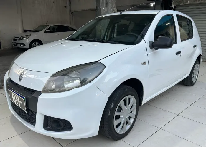 Renault Sandero Authentique Hi-flex 1.0 16V 5P 2014