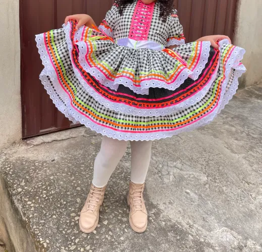 Vestido infantil quadrilha 