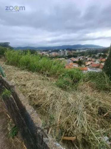 Ótimo terreno na avenida principal do jardim Paulista