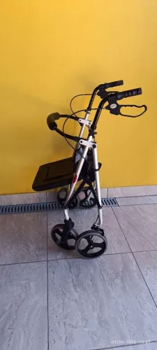 Andador Dobrável Para Idoso Adulto