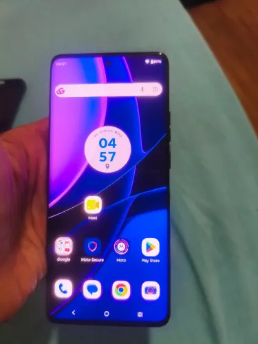 Motorola Edge 40 zerado