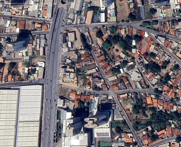 Terreno proximo Avenida Miguel Sutil e Big Lar