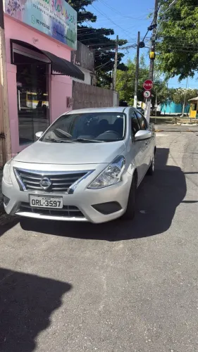 Nissan Versa SL 1.6 16V Flexstart 4P Mec. 2016