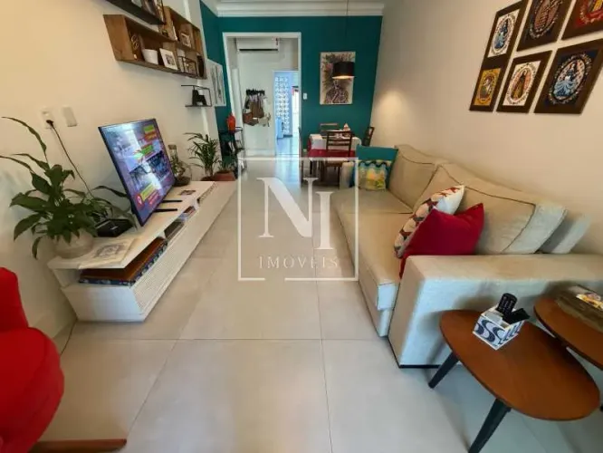 Apartamento : Padrão / Residencial / Leme