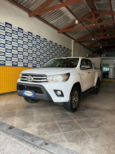 Toyota Hilux CD SRV 4X4 2.8 TDI Diesel Aut. 2016