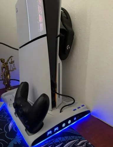 PS5 1TB Slim Mídia Física - IMPECÁVEL