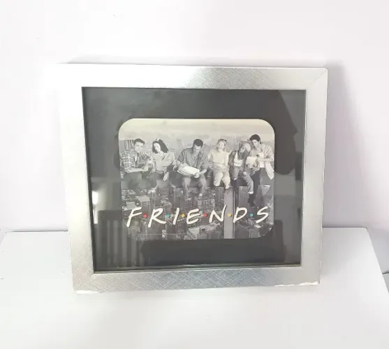 Quadro Decorativo Friends com Moldura e Vidro